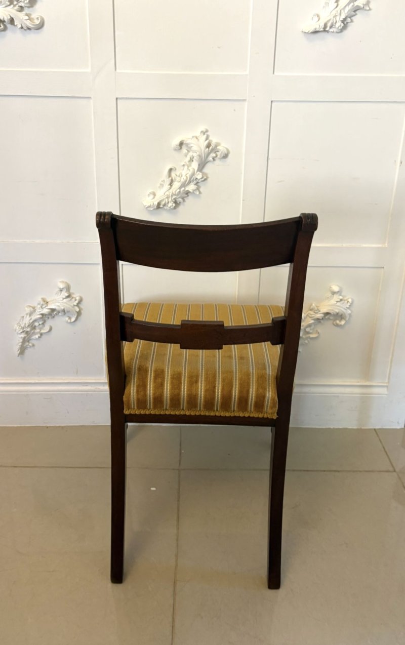 Pair of Antique George III Quality Mahogany Side Chairs - Image 5